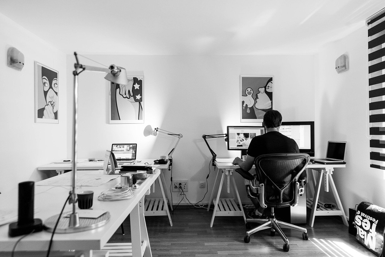 Gallinger Modellbau in neuer Generation 1 office 932926 1280
